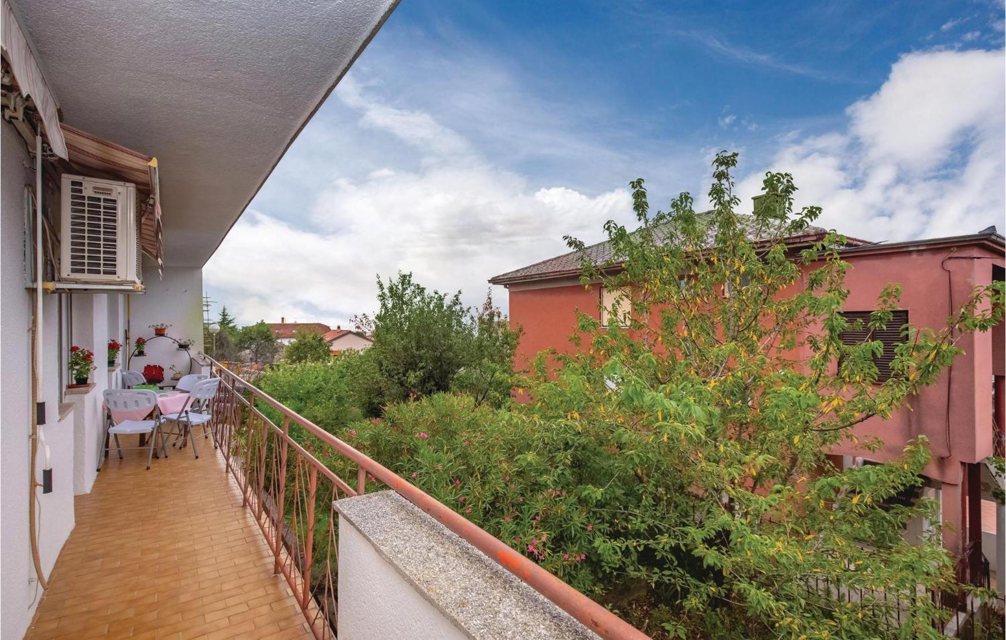 Amazing Apartment In Rijeka With Wifi Extérieur photo