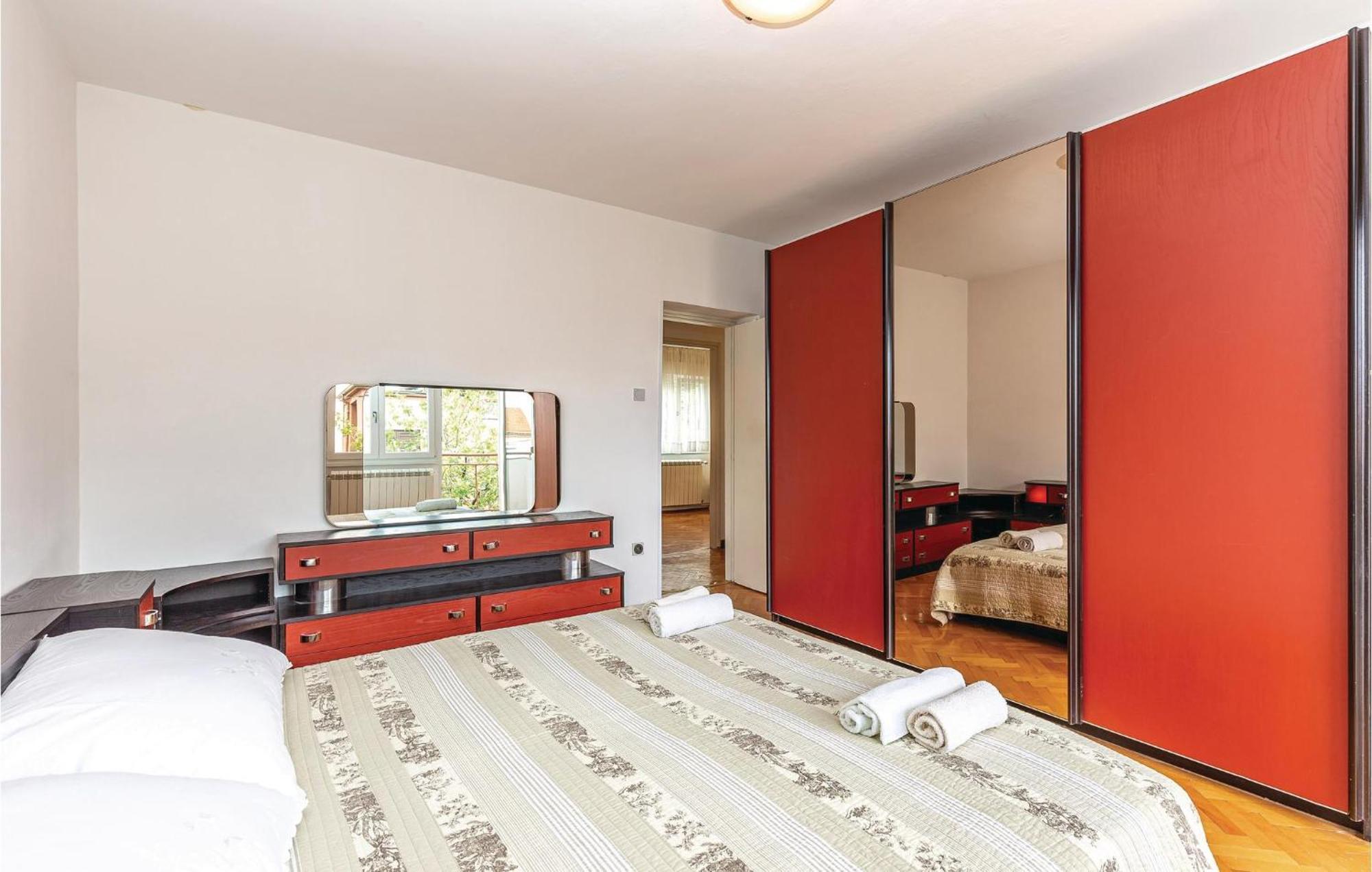 Amazing Apartment In Rijeka With Wifi Extérieur photo