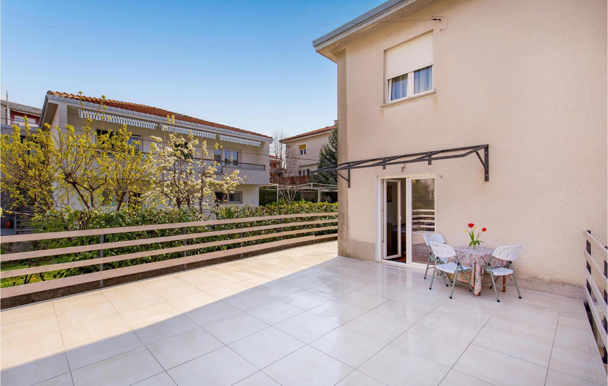 Amazing Apartment In Rijeka With Wifi Extérieur photo